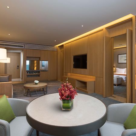 Holiday Inn Kunshan Huaqiao By Ihg מראה חיצוני תמונה