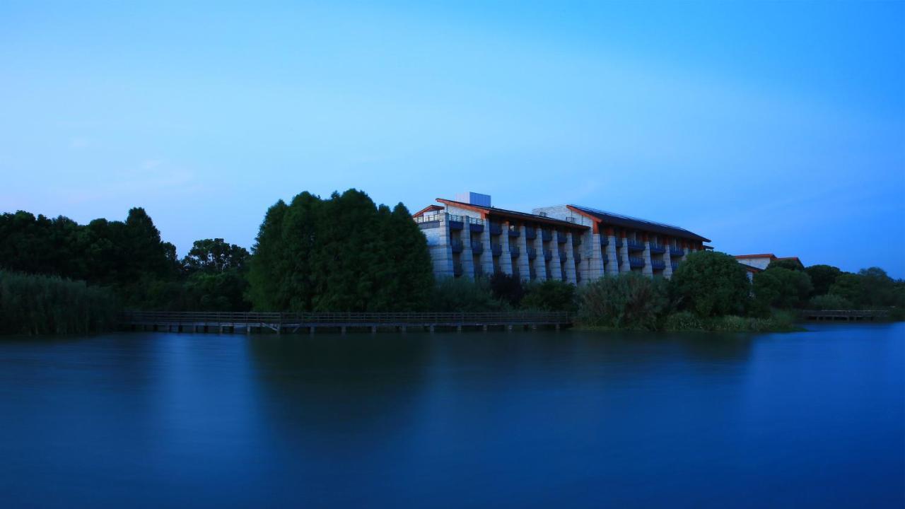 Holiday Inn Kunshan Huaqiao By Ihg מראה חיצוני תמונה