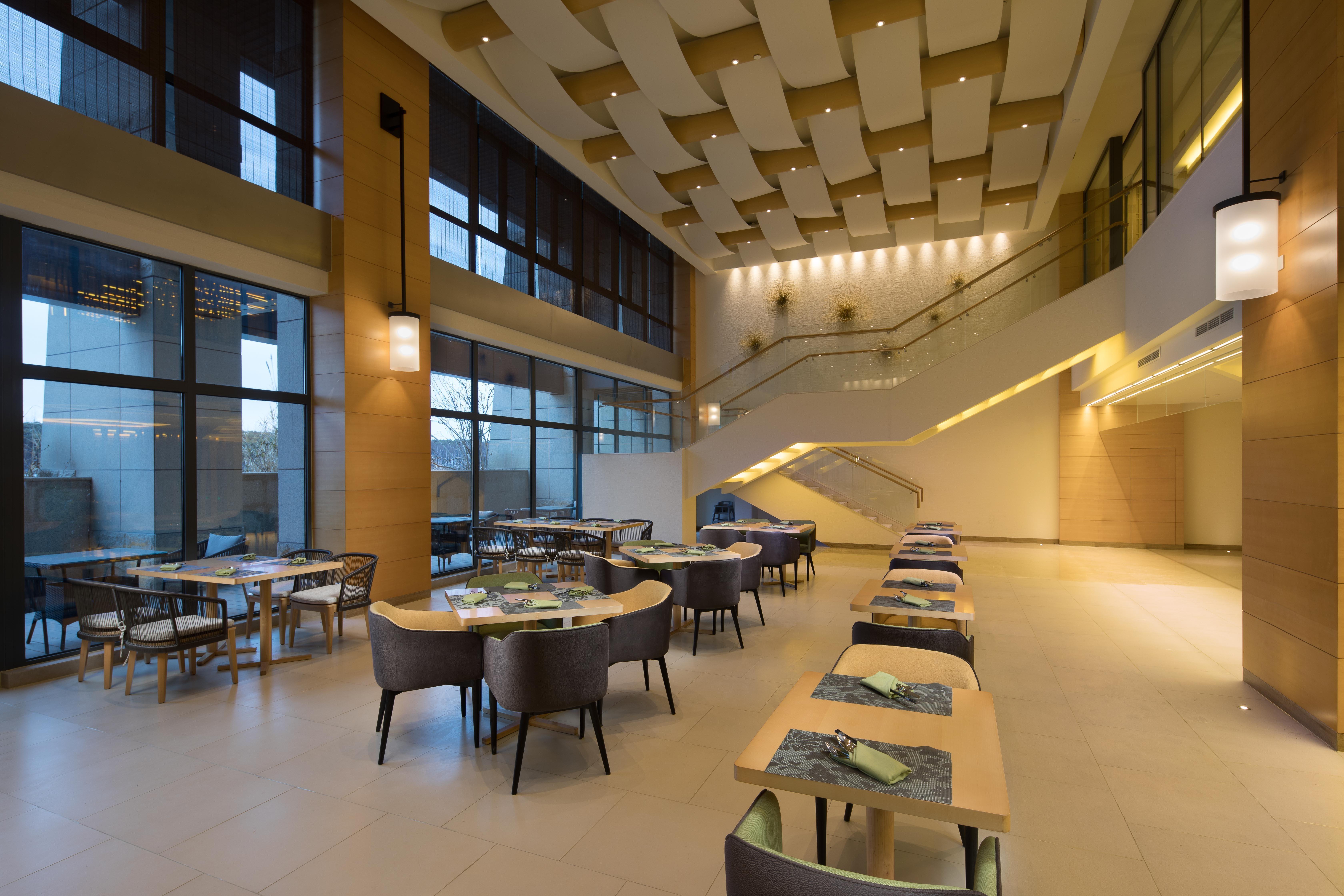 Holiday Inn Kunshan Huaqiao By Ihg מראה חיצוני תמונה