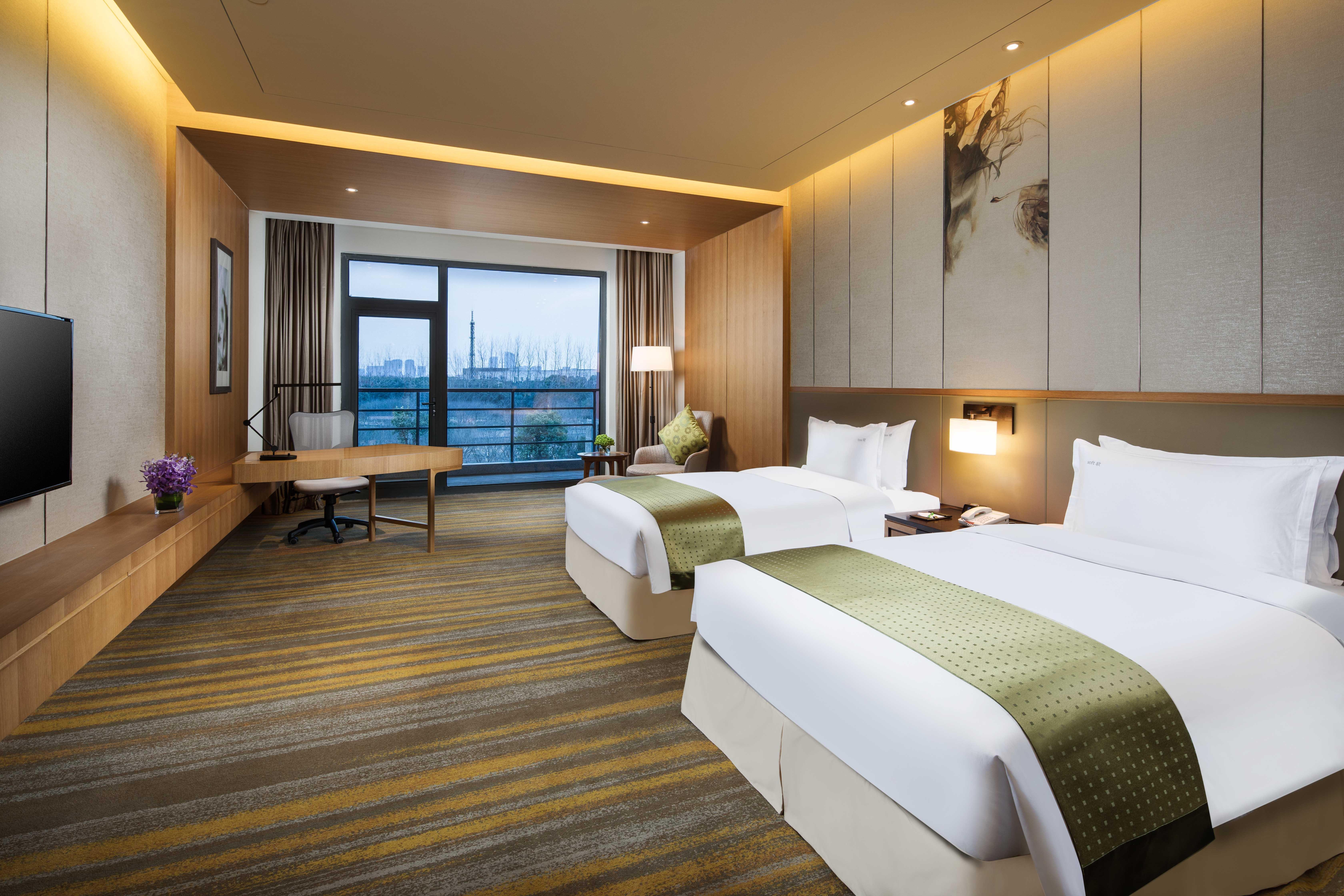Holiday Inn Kunshan Huaqiao By Ihg מראה חיצוני תמונה