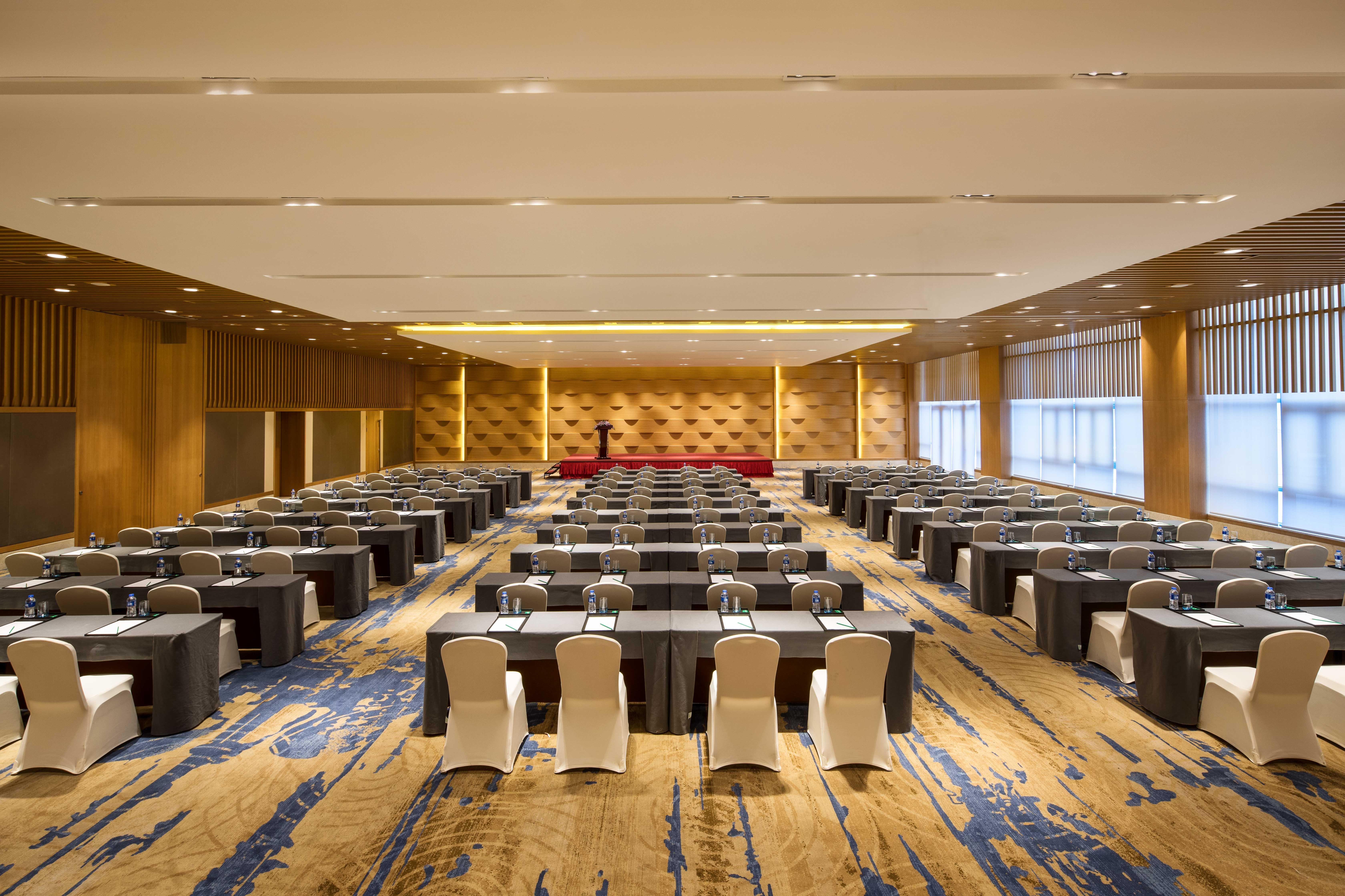 Holiday Inn Kunshan Huaqiao By Ihg מראה חיצוני תמונה