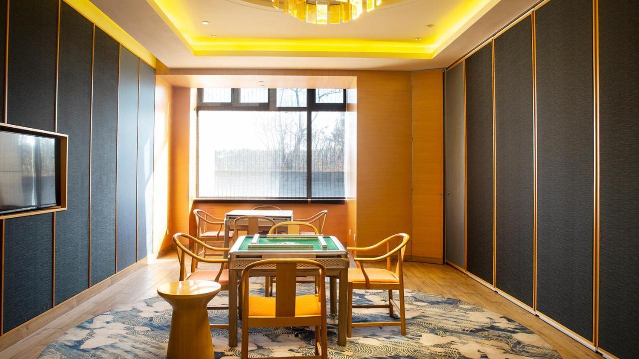 Holiday Inn Kunshan Huaqiao By Ihg מראה חיצוני תמונה