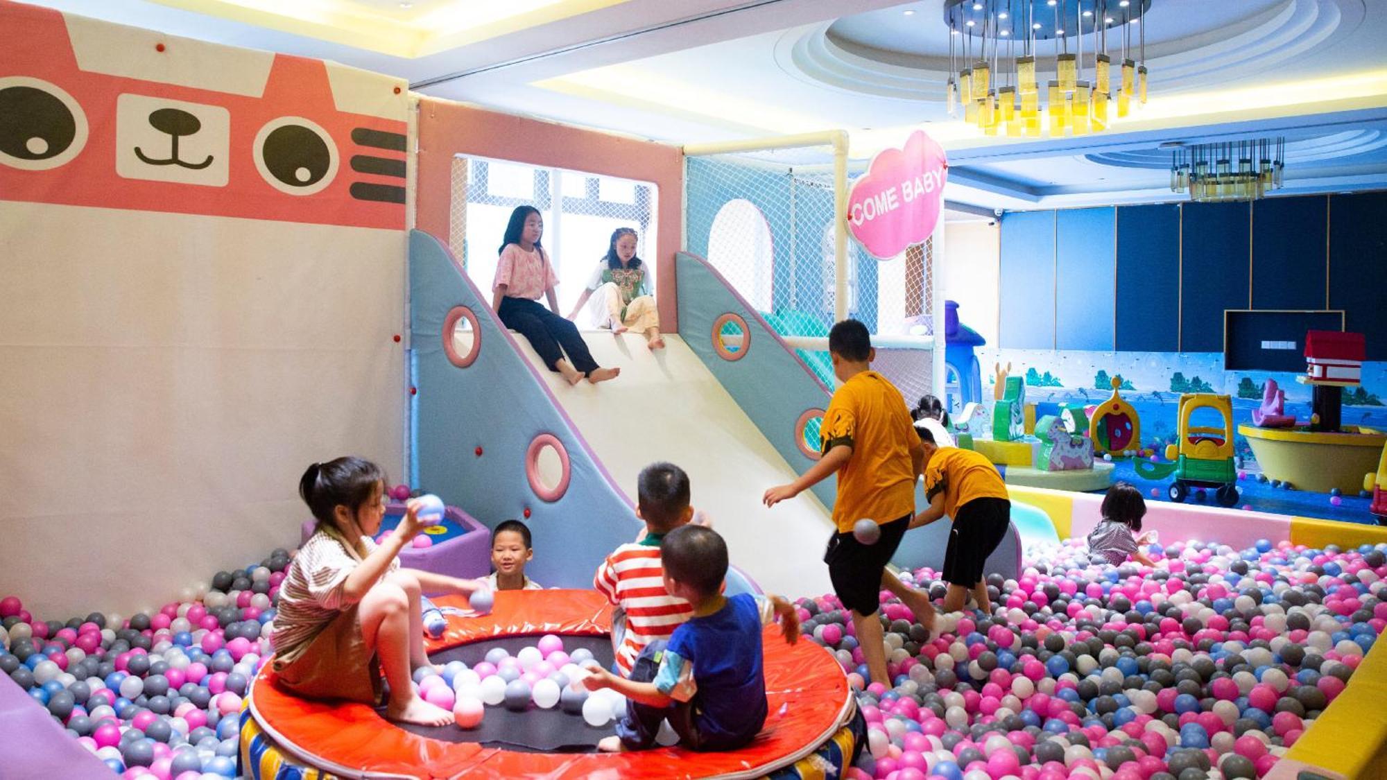 Holiday Inn Kunshan Huaqiao By Ihg מראה חיצוני תמונה